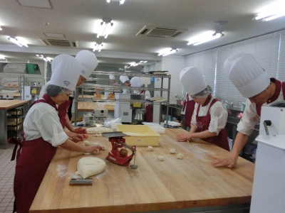 学校 日本菓子専門学校 ブログ