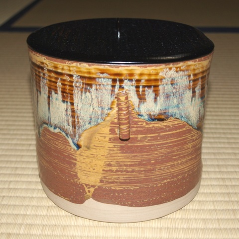 亀井楽山 高取管耳水指 | 茶道具 小西康のぶろぐ