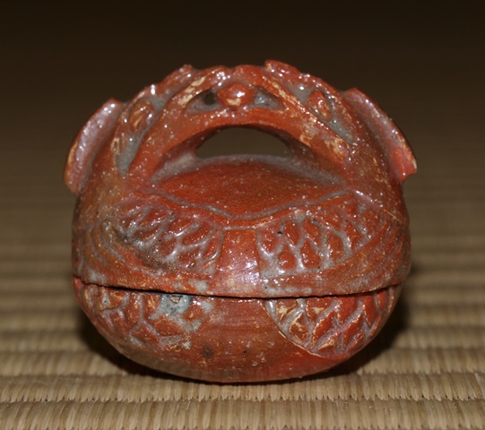 e1091 赤楽 木魚香合 在銘 共箱 香合 茶道具 樂了入 赤 木魚香合 | 茶道具 小西康のぶろぐ