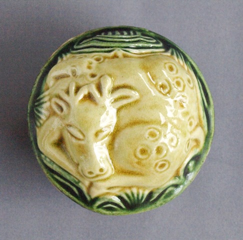 本歌 阿古陀形 時代交趾香合 交趾香合（花形） 文化遺産オンライン