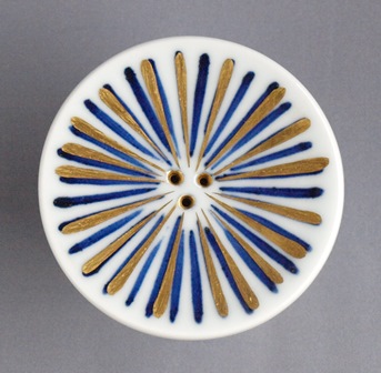 真葛焼5代宮川香齋造『青松の絵蓋置』（共箱） 真葛焼 宮川香斎 唐松蓋置 | 茶道具 小西康のぶろぐ