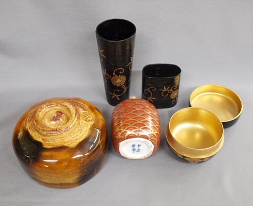 橋村萬象  茶道具　茶器　薄器 木具師 橋村萬象 面取 折溜 折撓中棗 薄茶器 茶入