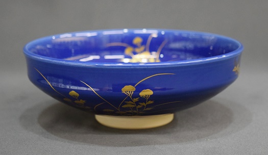 茶碗 青色と金色の花模様 中村翠嵐 女郎花 鵲 平茶碗 | 茶道具 小西康のぶろぐ