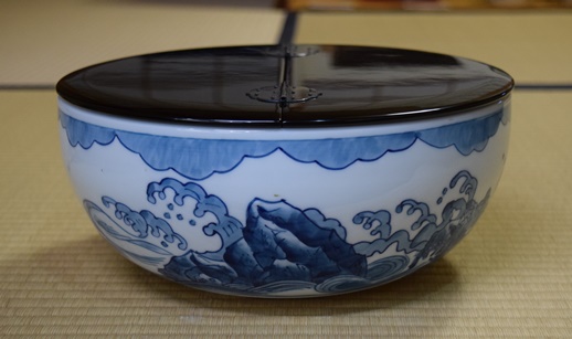 染付平水指 | 茶道具 小西康のぶろぐ