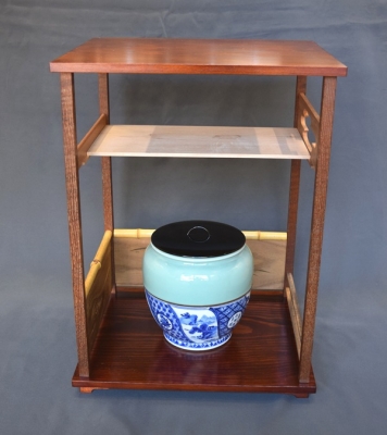 真葛香山作　青磁釉　菊花形供蓋付 真葛香山作 青磁釉 菊花形供蓋付