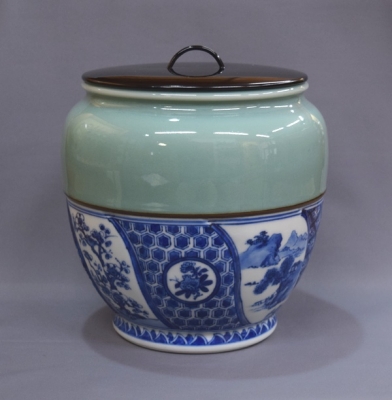 二代  宮川香山 真葛香山作 青磁釉 遊環耳付 花瓶 真葛香斎識箱付 二代 宮川香山 真葛香山作 青磁釉 遊環耳付 花瓶 真葛香斎識箱付