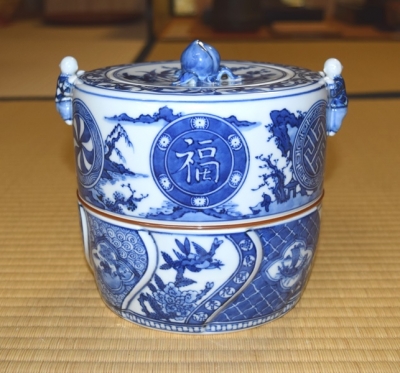 真葛香斎　染付竹絵水指　赤絵蓋添う　共箱　茶道具　京焼　古染付写 0131085100_679c10646c206.jpg