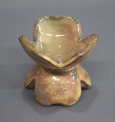 十三代田原陶兵衛 萩焼 三葉蓋置 | 茶道具 小西康のぶろぐ