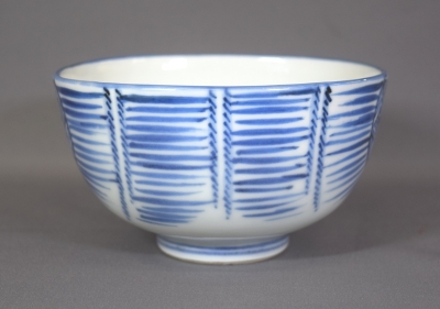 善五郎作　染付俵茶碗 善五郎作染付俵茶碗