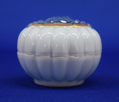 茶道具　南京染付　蟹文　香合　時代箱　M　R5180 茶道具 南京染付 蟹文 香合 時代箱 M R5180