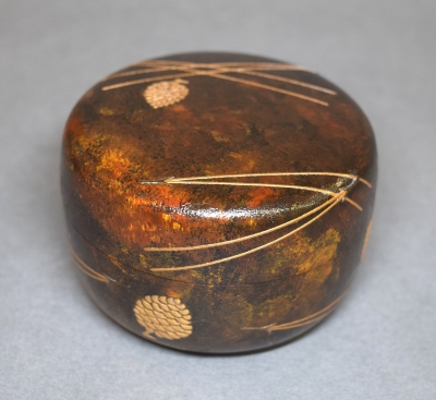 五代川端近左 錆塗 松葉蒔絵平棗 鵬雲斎宗匠 | 茶道具 小西康のぶろぐ