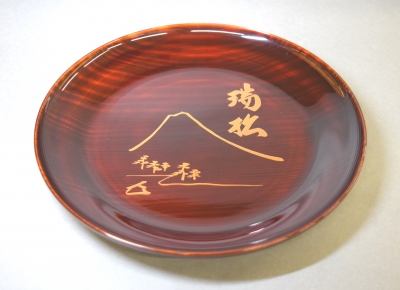 茶道具　干菓子盆　丸盆　松葉　表千家　而妙斎宗匠花押 茶道具 干菓子盆 丸盆 松葉 表千家 而妙斎宗匠花押 丸盆