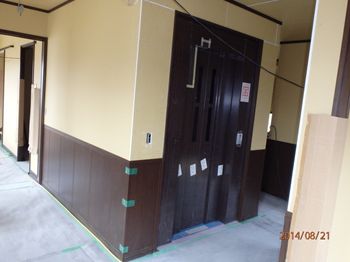 P8210600_R.jpg