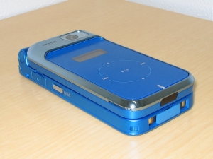 F902iSfront