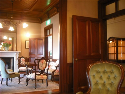 VILLA DEL SOL 建物内2