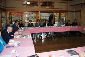 支部長会の一コマ