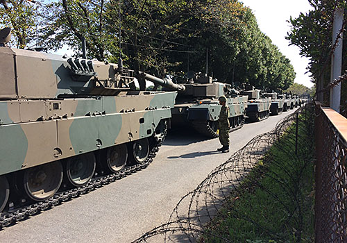戦車渋滞