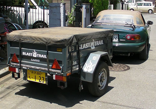 トレーラー