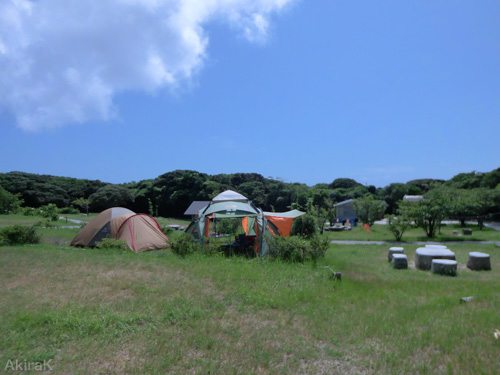 キャンプ場