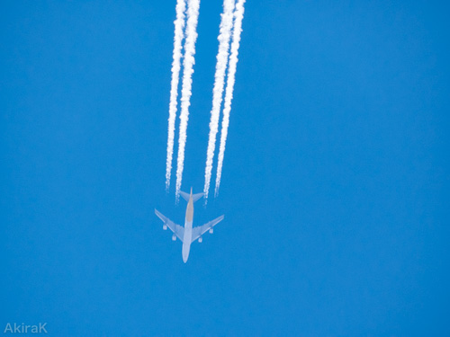 B747