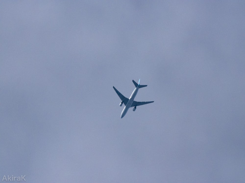 B777
