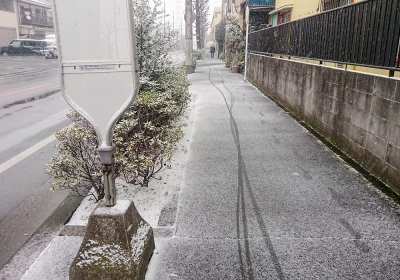 雪降る中でのペース走