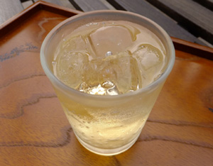 モナンピーチソーダ