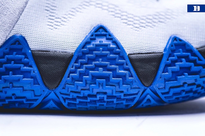 kyrie 4 duke pe