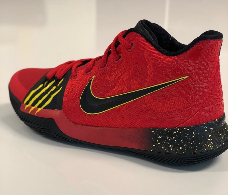 bruce lee kyrie 4