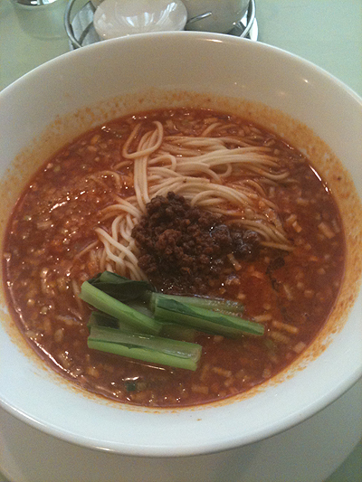 四川飯店 坦々麺