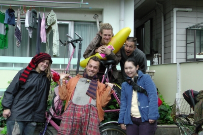 broken circus monkey band