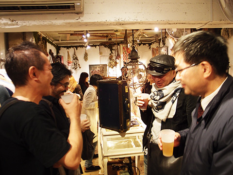 kozi Mantam Exhibition 感情の為の機械 CD マンタム個展「感情の為の機械」エキシビジョンオープニング