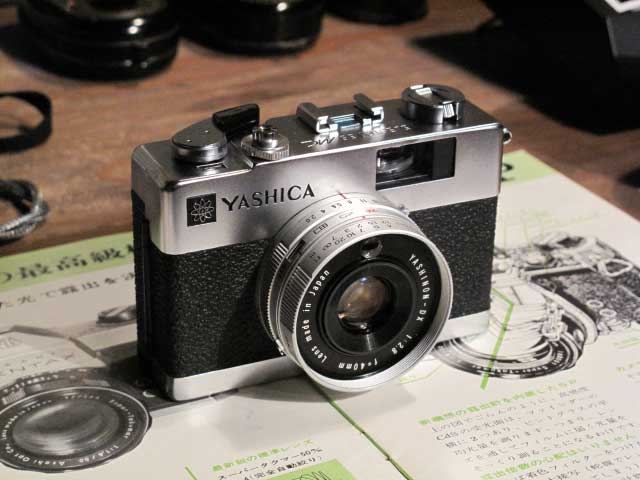 はきれいで ☆YASHICA 35ヤシカエレクトロ35 フィルムカメラ Rz3gb 