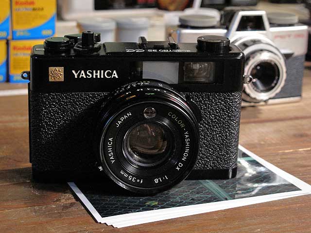 YASHICA Electro 35 CC とFUJIPET 35 | イエネコカメラのニュース