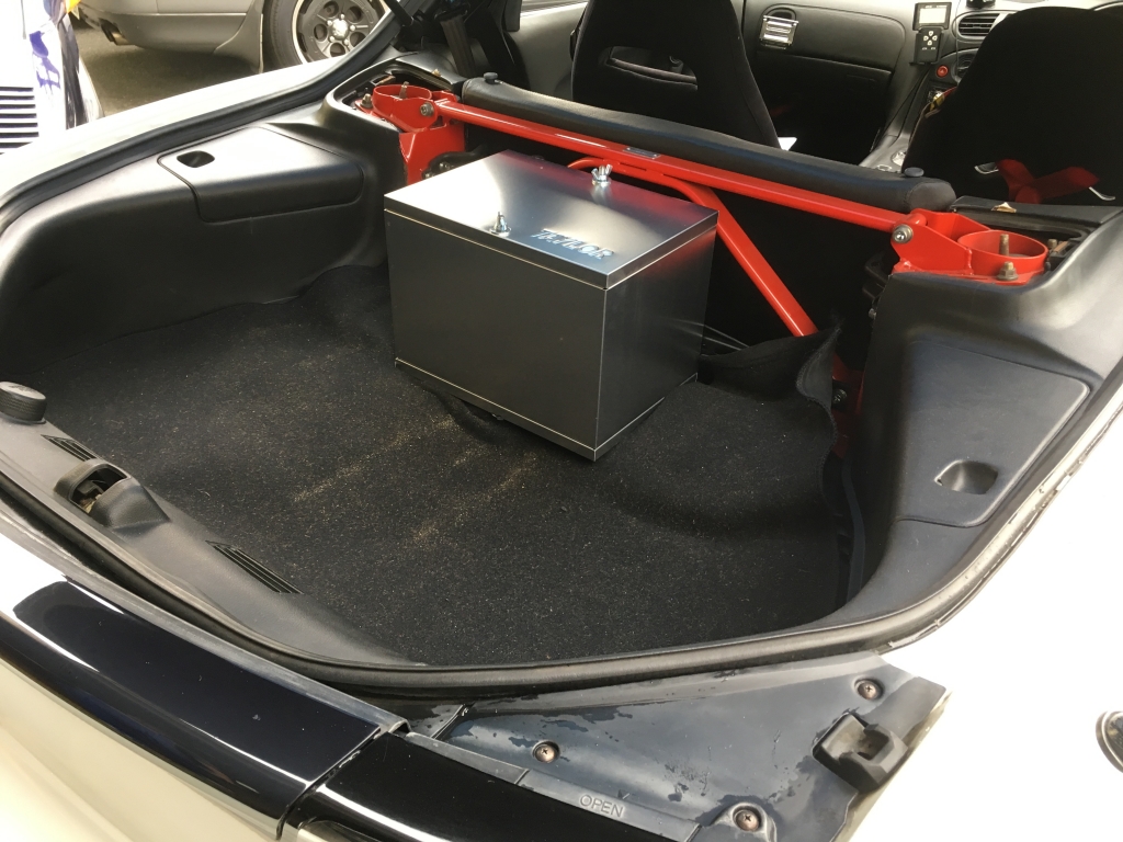 RX-7 FD3S インタークーラー交換 | 福岡のマツダ車チューニング RX-7 FD3S インタークーラー交換 | 福岡のマツダ車チューニング