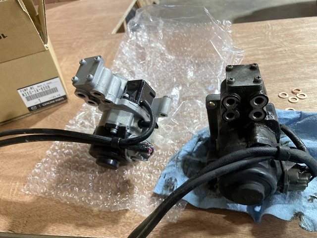 マツダRX-7(FC3S後期用)メタリングポンプ RX-7 FC3S メタリングオイルポンプ交換 | 福岡のマツダ車チューニング
