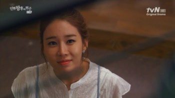 in11.mkv_002195994.jpg