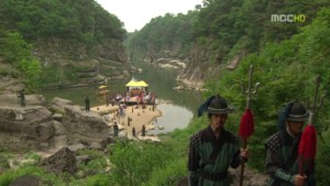 j03.avi_001336603.jpg
