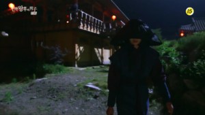 i15.avi_001234066.jpg