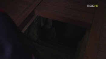 ar07082.jpg