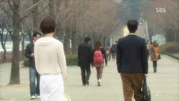 ya18045.jpg