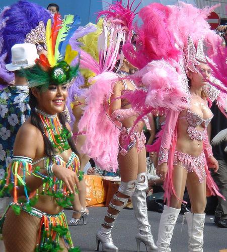 サンバが見たい! REYBULL COLUMN