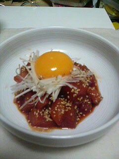 メバチマグロのユッケ