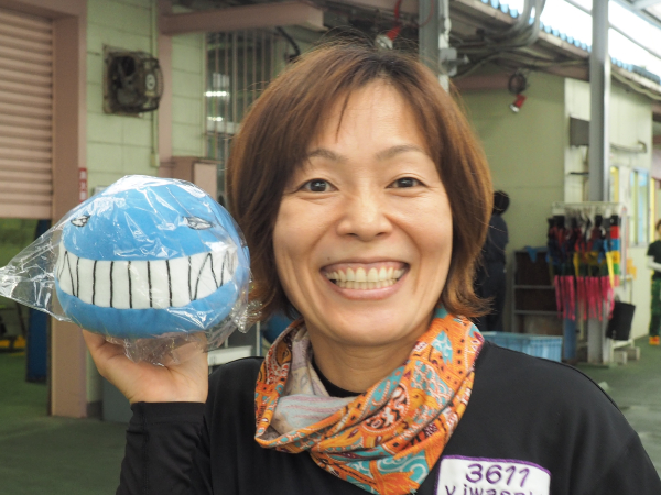 04_岩崎芳美選手.jpg