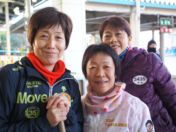 15・渡辺千草選手 谷川選手 寺田選手.jpg