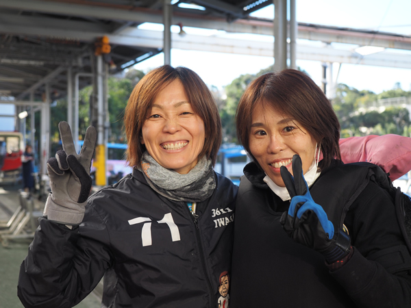 16・岩崎選手 細川選手.jpg