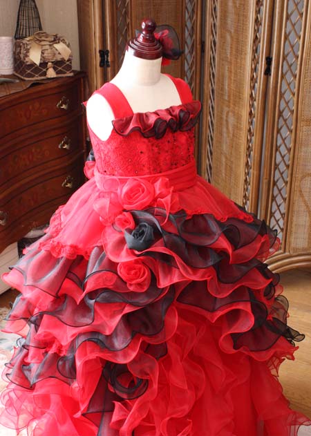 Weidi weddingオーダーメイドドレス　コンクール・コンサート Weidi weddingオーダーメイドドレス コンクール・コンサート