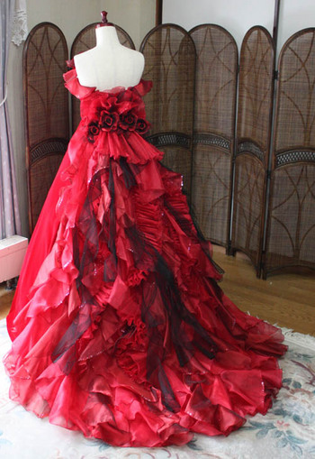 ウィンターシーズンにぴったりのベルベット素材のカラードレス！セミ