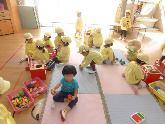 さくらんぼルーム 未就園児体験保育 どんぐりコース 東大阪大学附属幼稚園ブログ