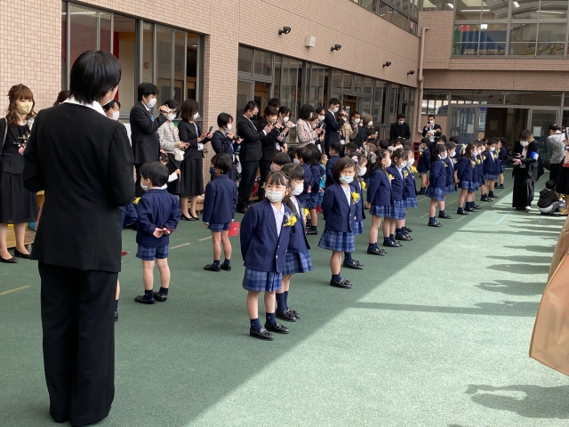 東大阪大学附属幼稚園  子ども制服 今日の幼稚園〜4月11日(木)〜 | 東大阪大学附属幼稚園ブログ